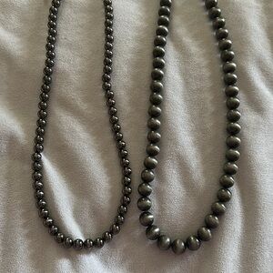 Elegant Black Beaded Necklaces Set